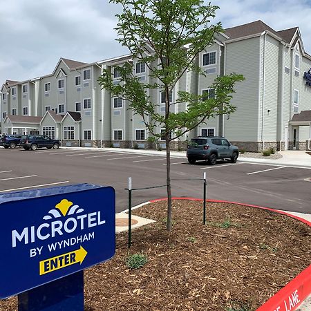 Microtel Inn & Suites By Wyndham Fountain Fort Carson エクステリア 写真