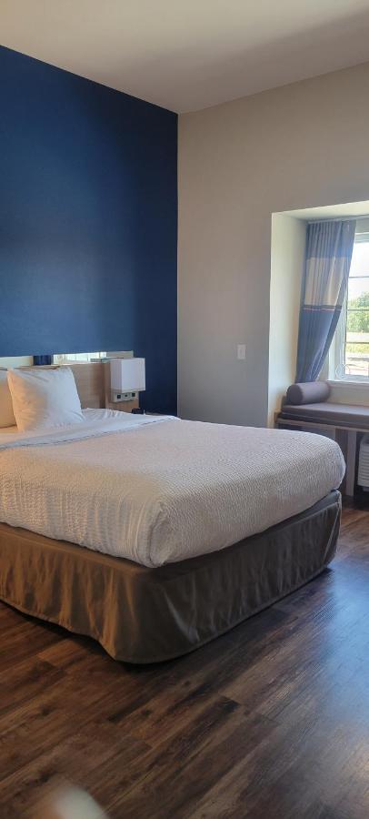 Microtel Inn & Suites By Wyndham Fountain Fort Carson エクステリア 写真