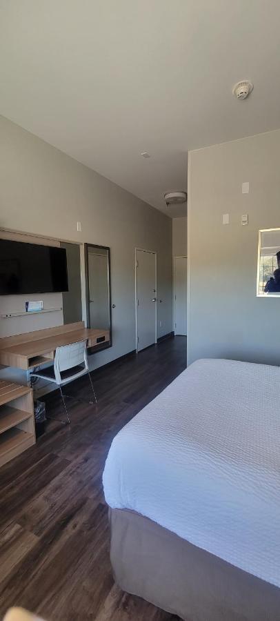 Microtel Inn & Suites By Wyndham Fountain Fort Carson エクステリア 写真