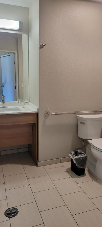 Microtel Inn & Suites By Wyndham Fountain Fort Carson エクステリア 写真