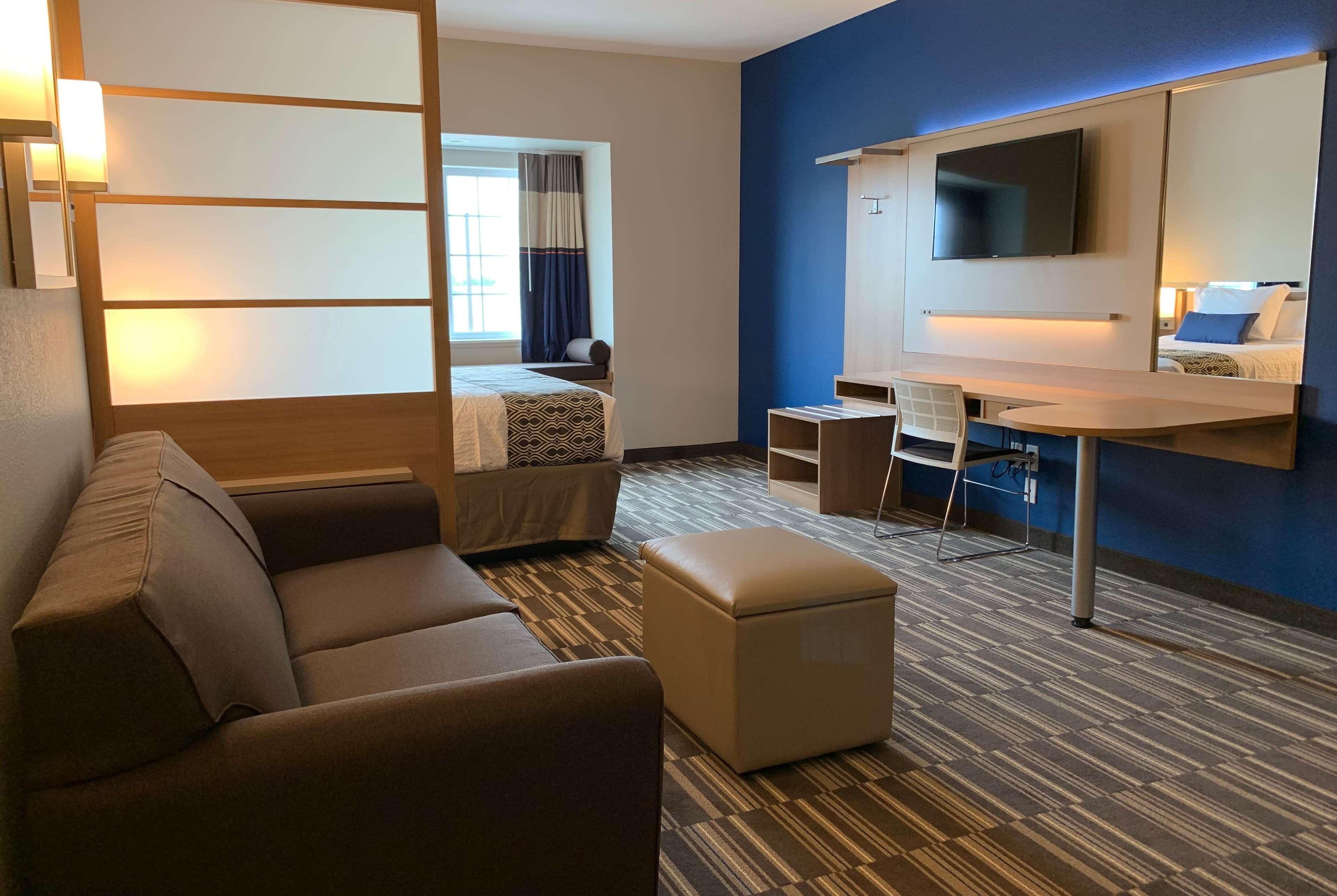 Microtel Inn & Suites By Wyndham Fountain Fort Carson エクステリア 写真