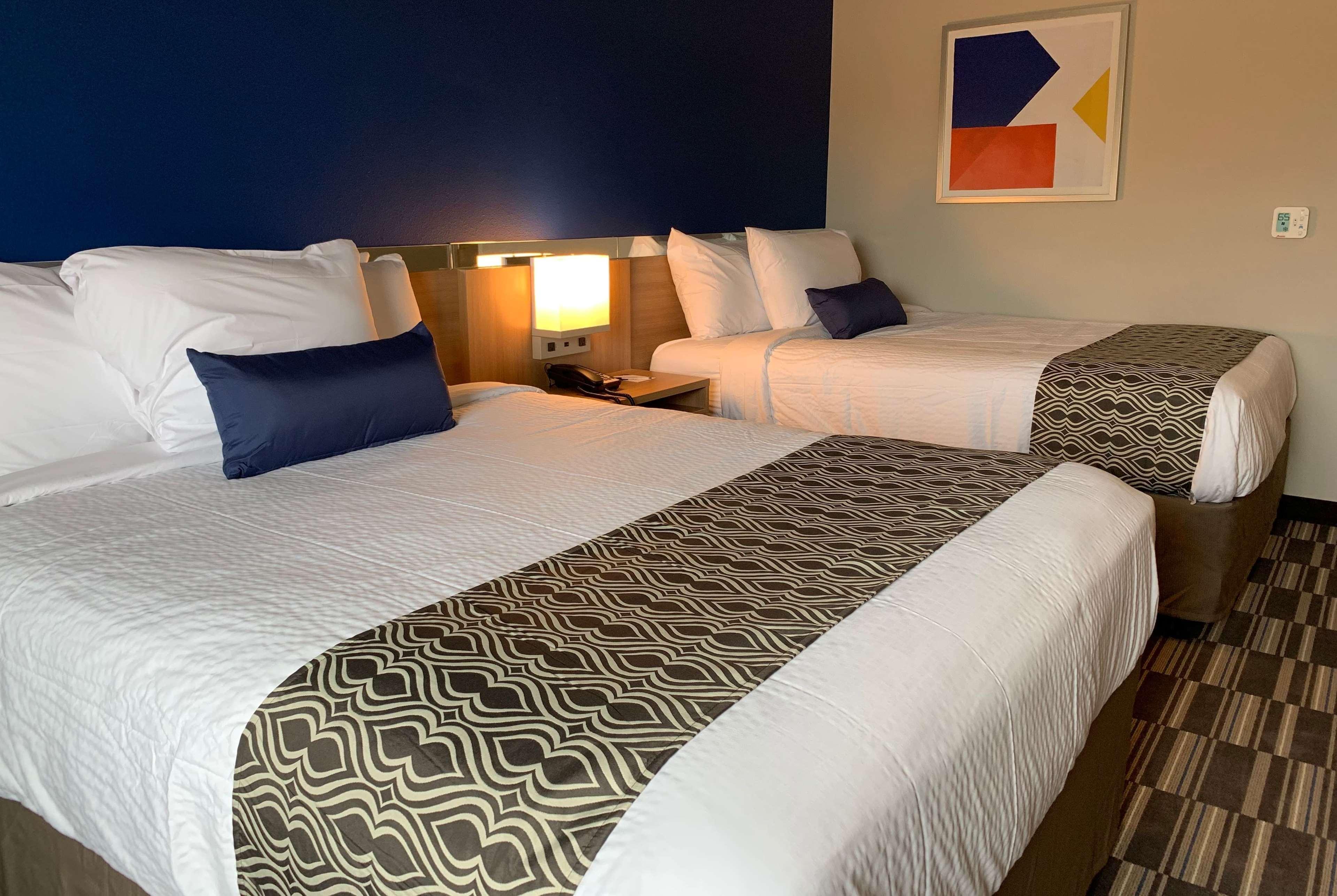 Microtel Inn & Suites By Wyndham Fountain Fort Carson エクステリア 写真